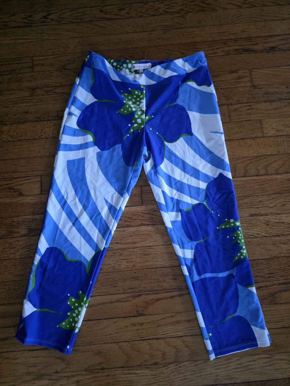 Jude Connally Blue and White Floral-Stripe Cropped Pants - Picture 2 of 3
